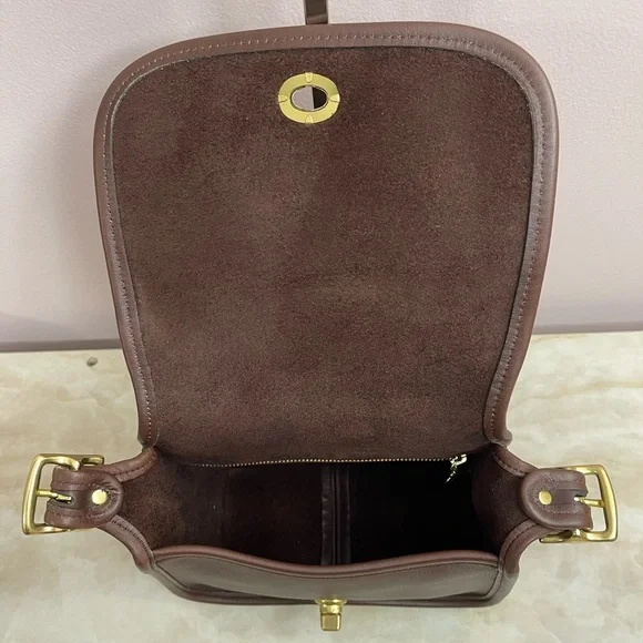 Vintage Coach legacy small flap